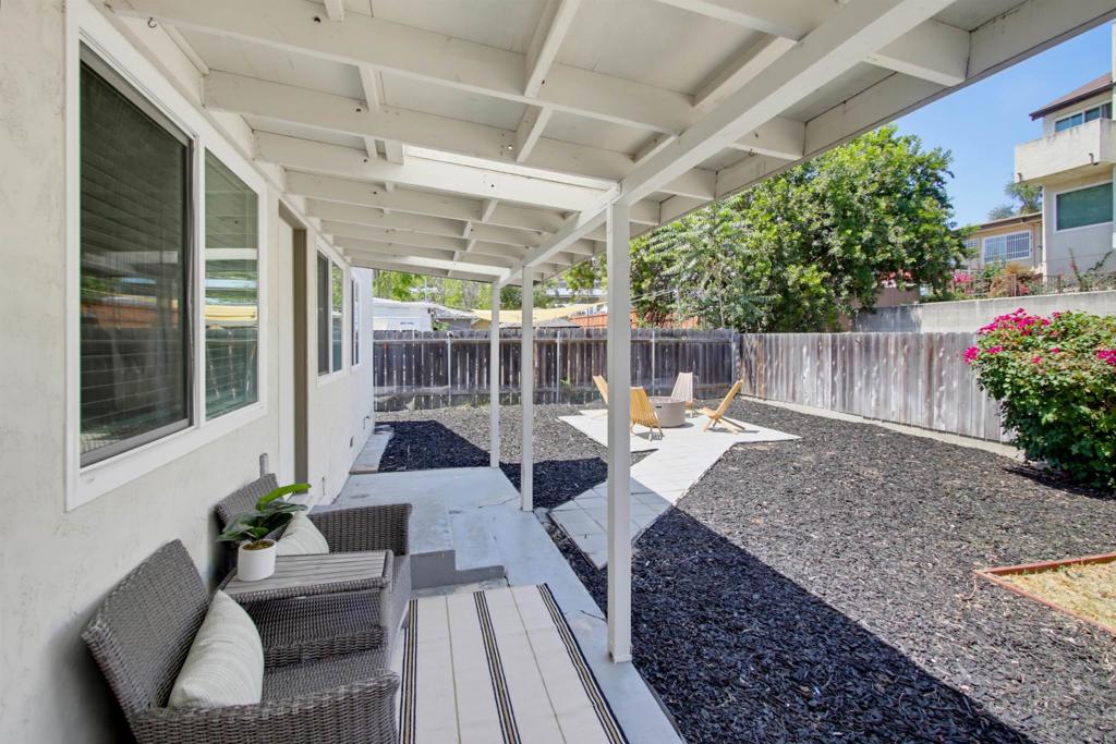 3468 Trophy Property Photo 14