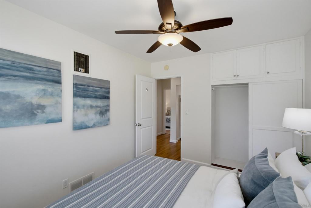 3468 Trophy Property Photo 30