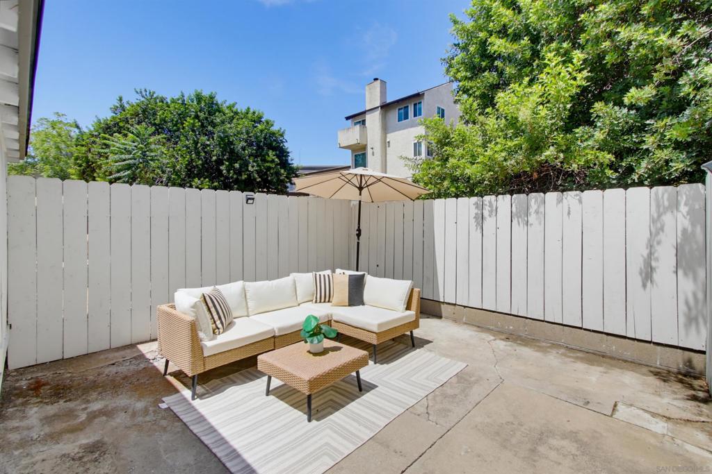 3468 Trophy Property Photo 43