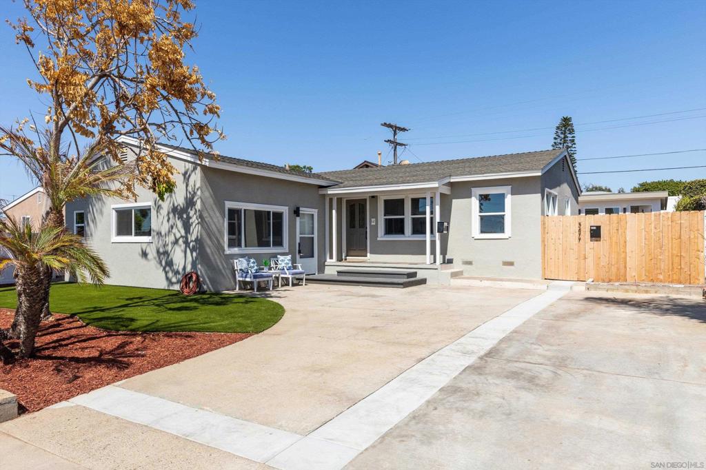 3475 Argyle St Property Photo
