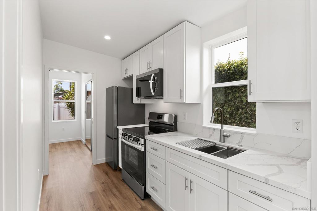 3475 Argyle St Property Photo 33