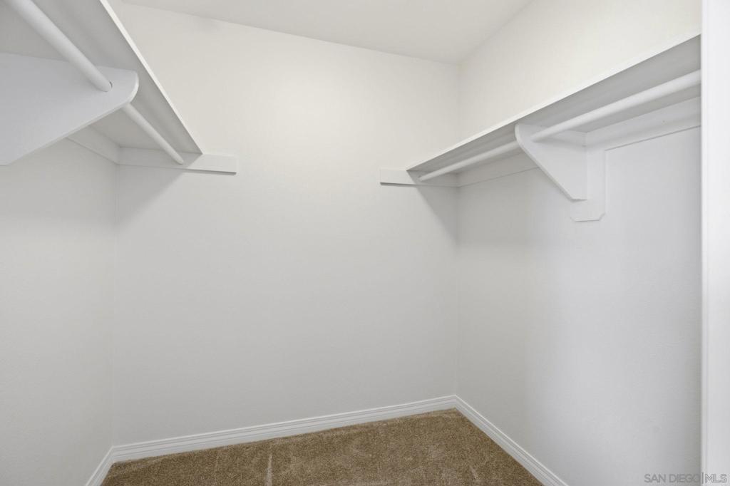 4015 Crown Point Dr P6 Property Photo 16