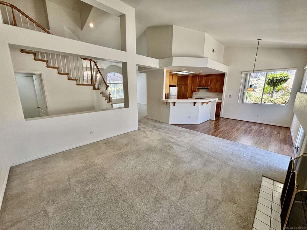 653 Cantara Ln Property Photo 10