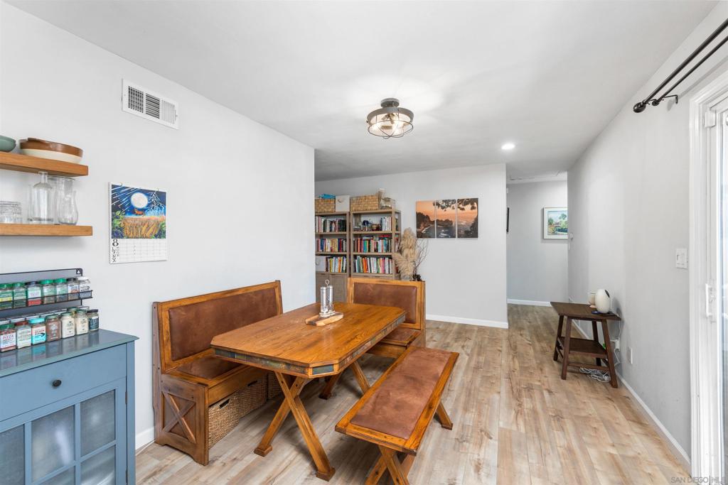 10056 Woodpark Property Photo 6