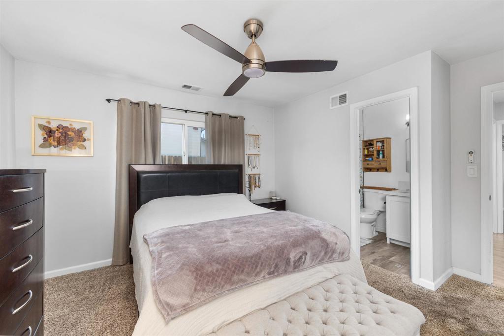 10056 Woodpark Property Photo 11