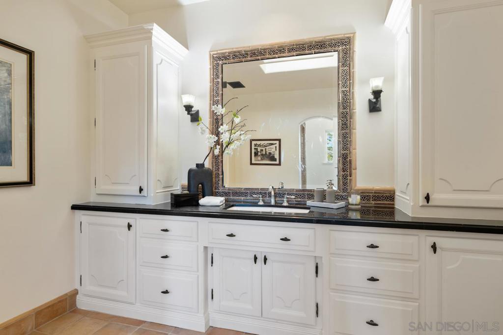 1205 Muirlands Dr Property Photo 61