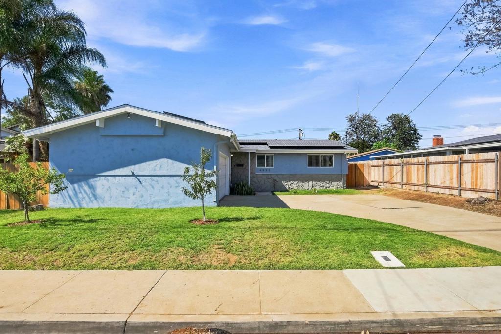 4952 Fir St Property Photo 1
