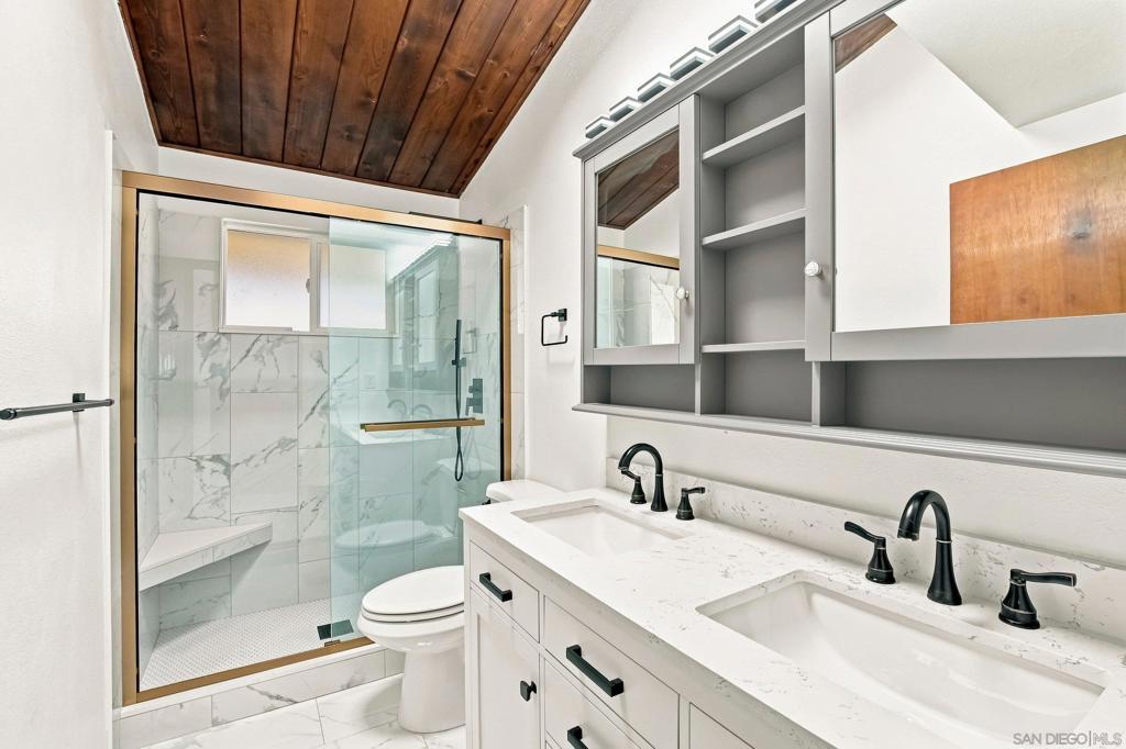 4952 Fir St Property Photo 15