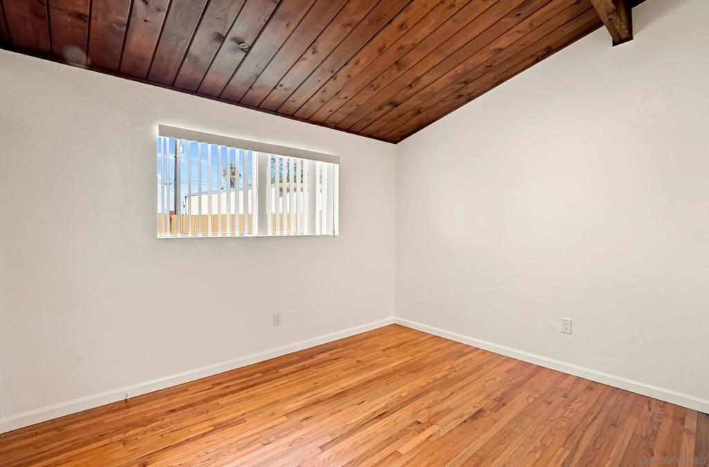 4952 Fir St Property Photo 18