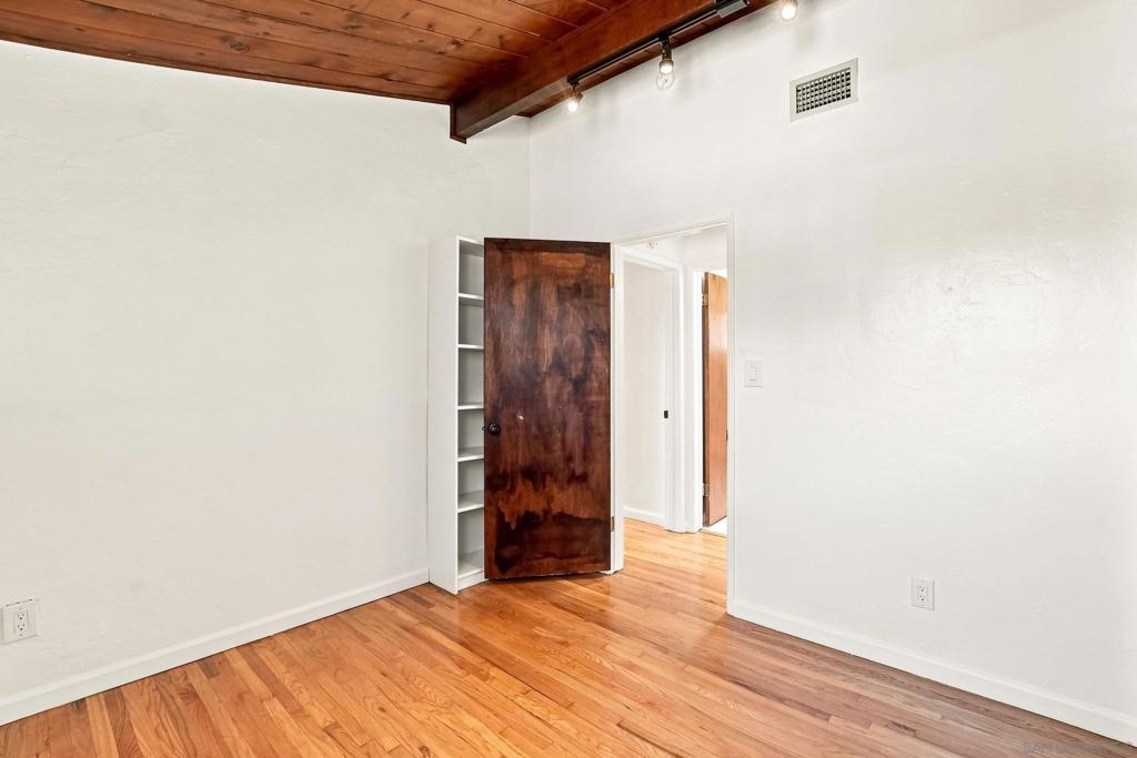 4952 Fir St Property Photo 29