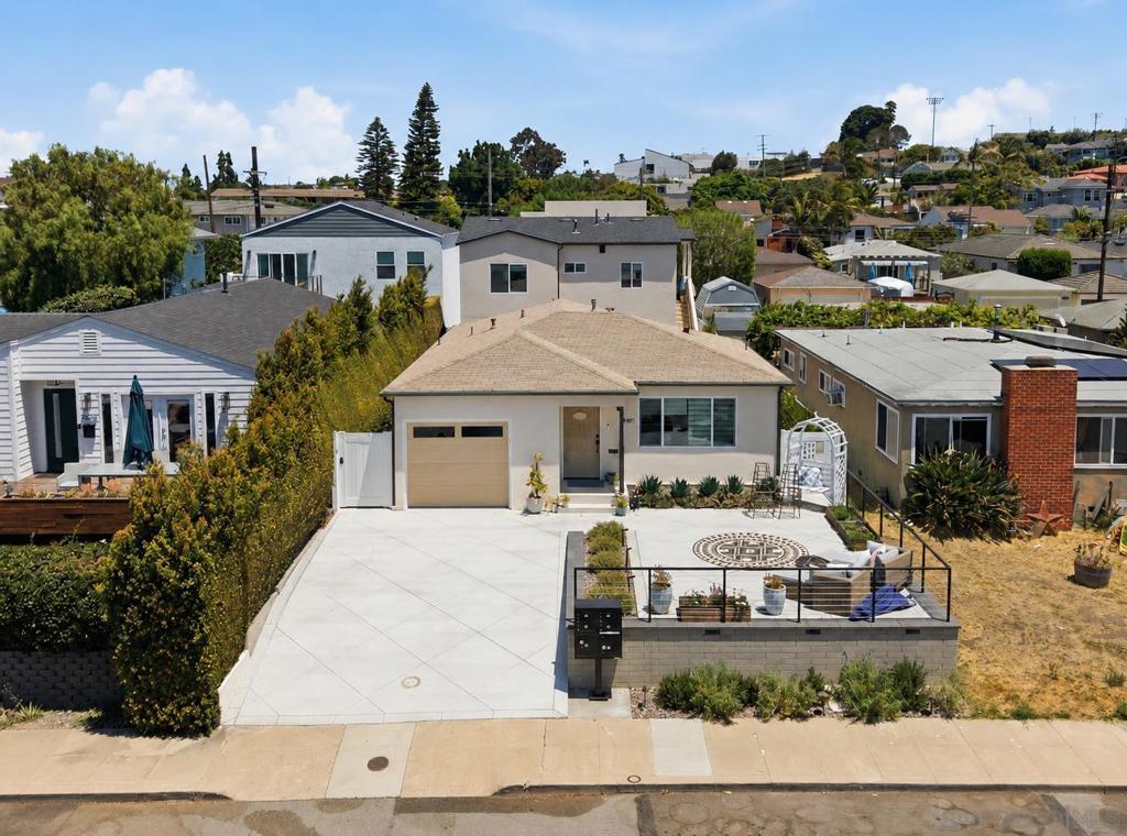 3650 Quimby St Property Photo 1