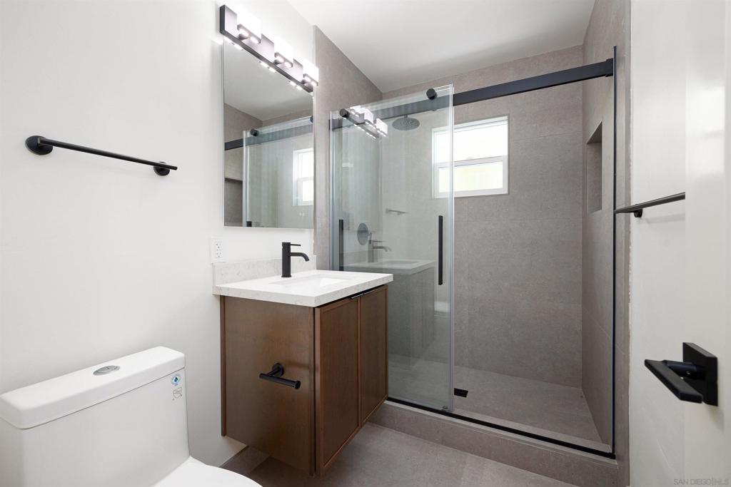 3650 Quimby St Property Photo 10