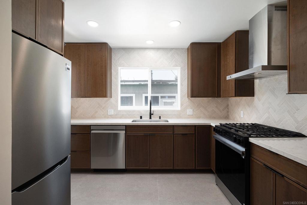 3650 Quimby St Property Photo 14