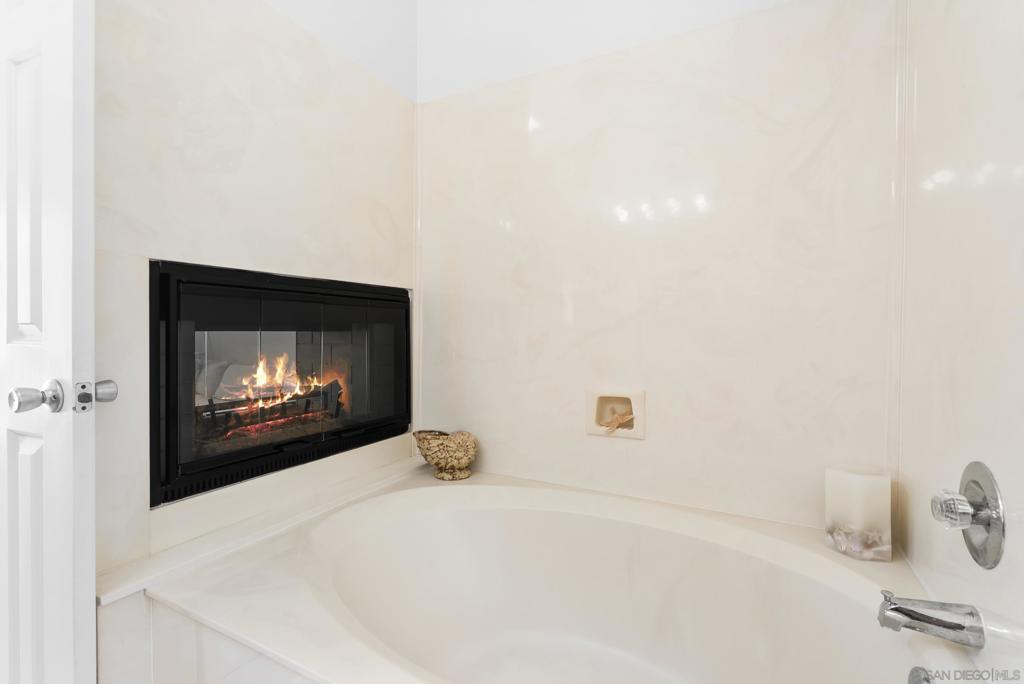 221 Donax Ave 4 Property Photo 29