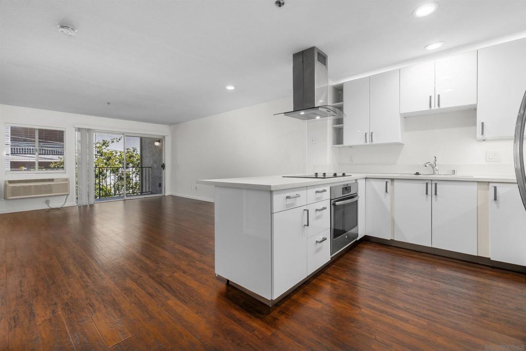 3795 Georgia St 203 Property Photo 6