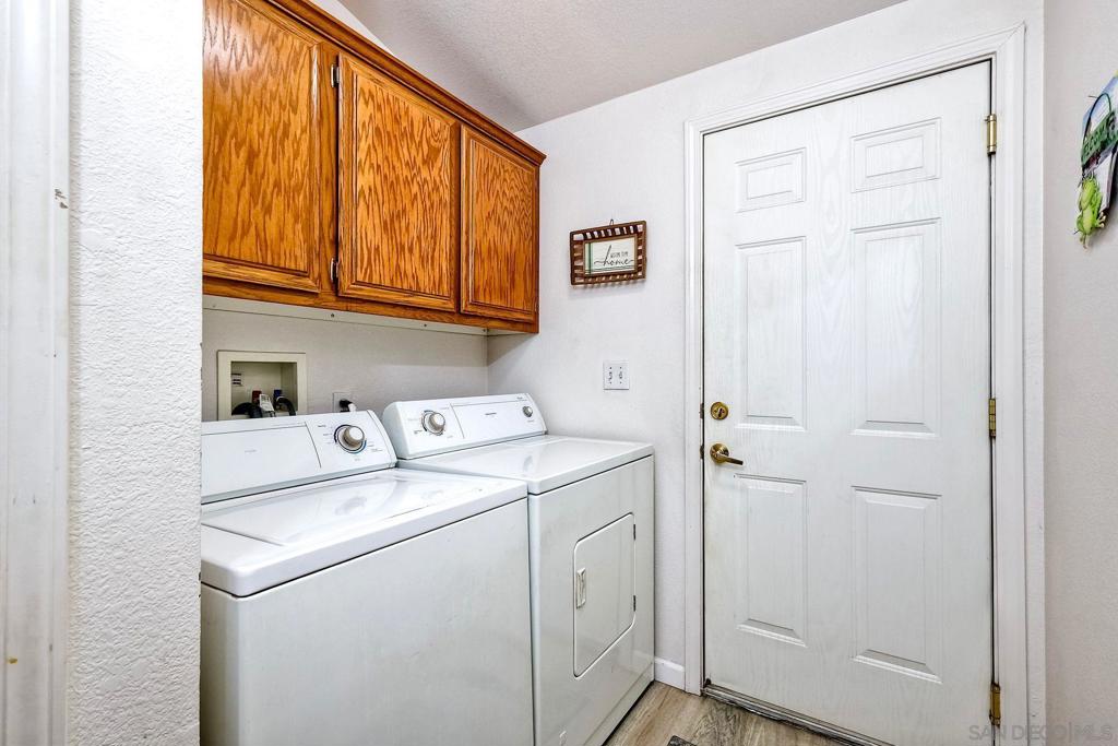 15935 Spring Oaks Road 30 Property Photo 12