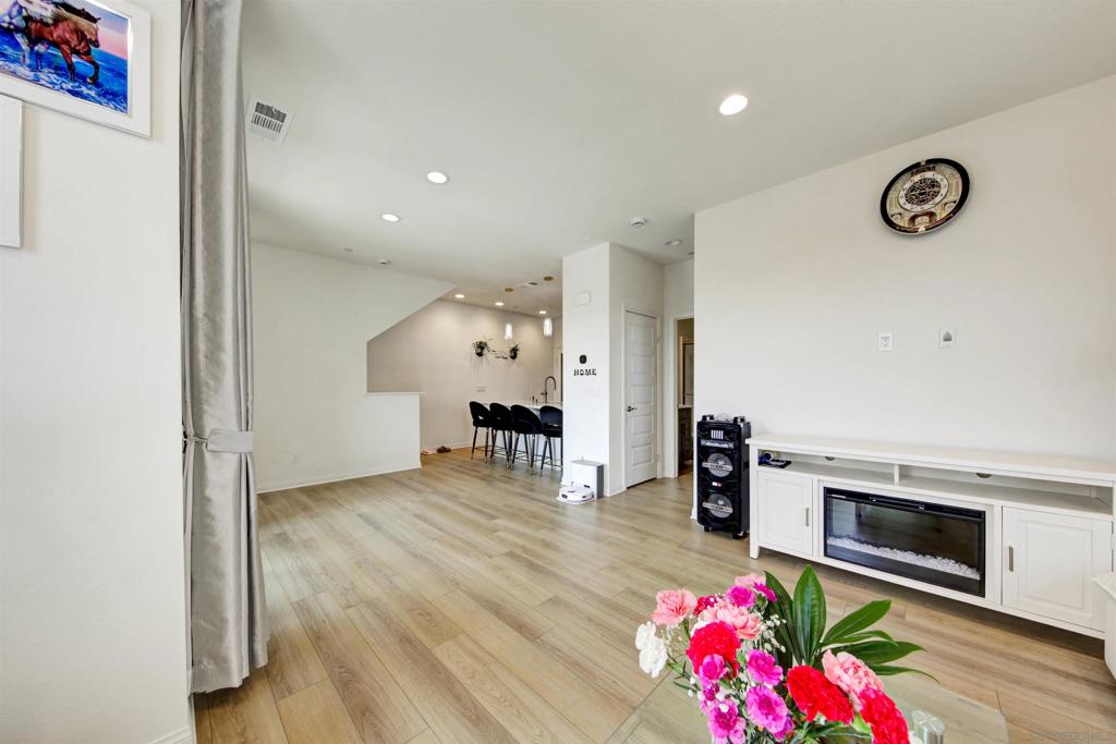 2708 Juniper Berry Property Photo 12