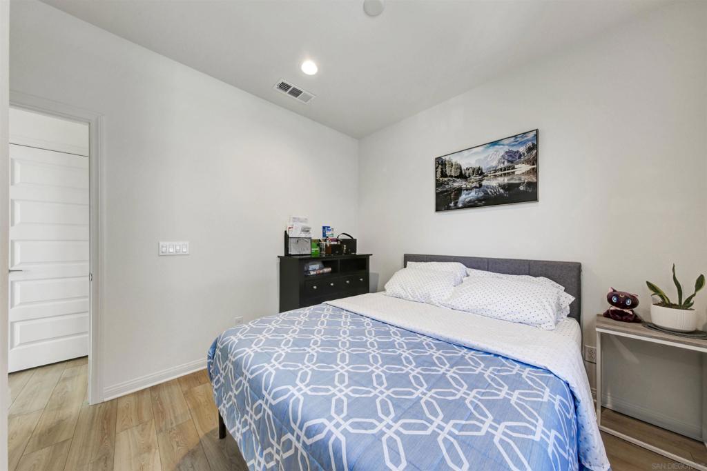 2708 Juniper Berry Property Photo 15
