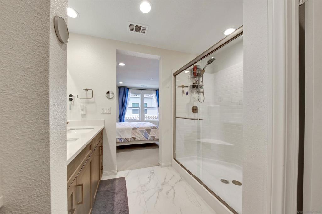 2708 Juniper Berry Property Photo 30