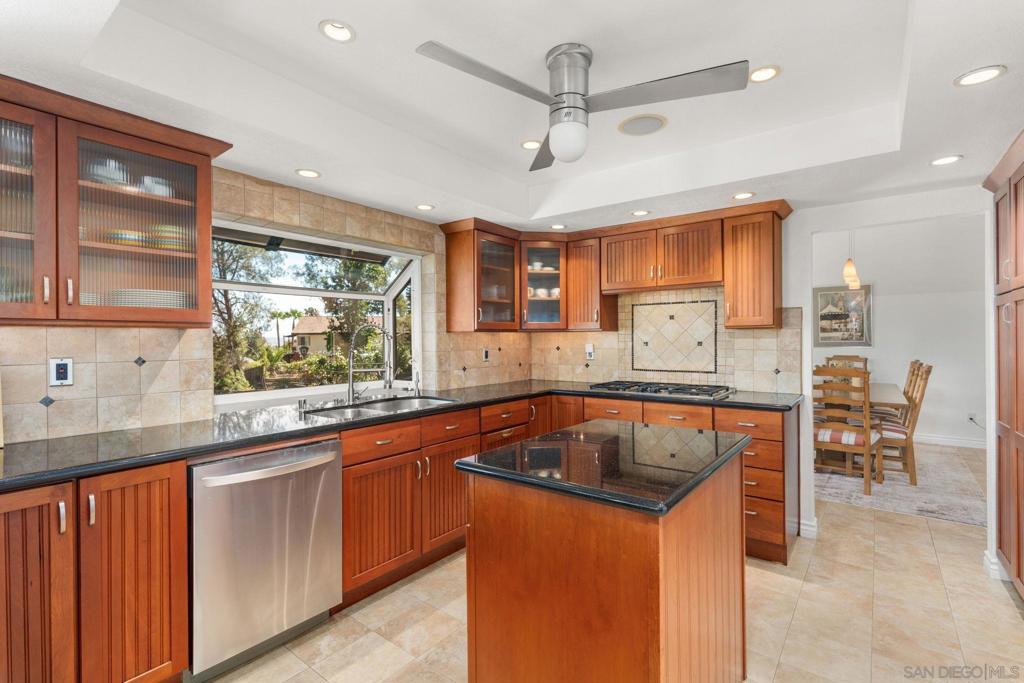 10035 Verbena Ln. Property Photo 15