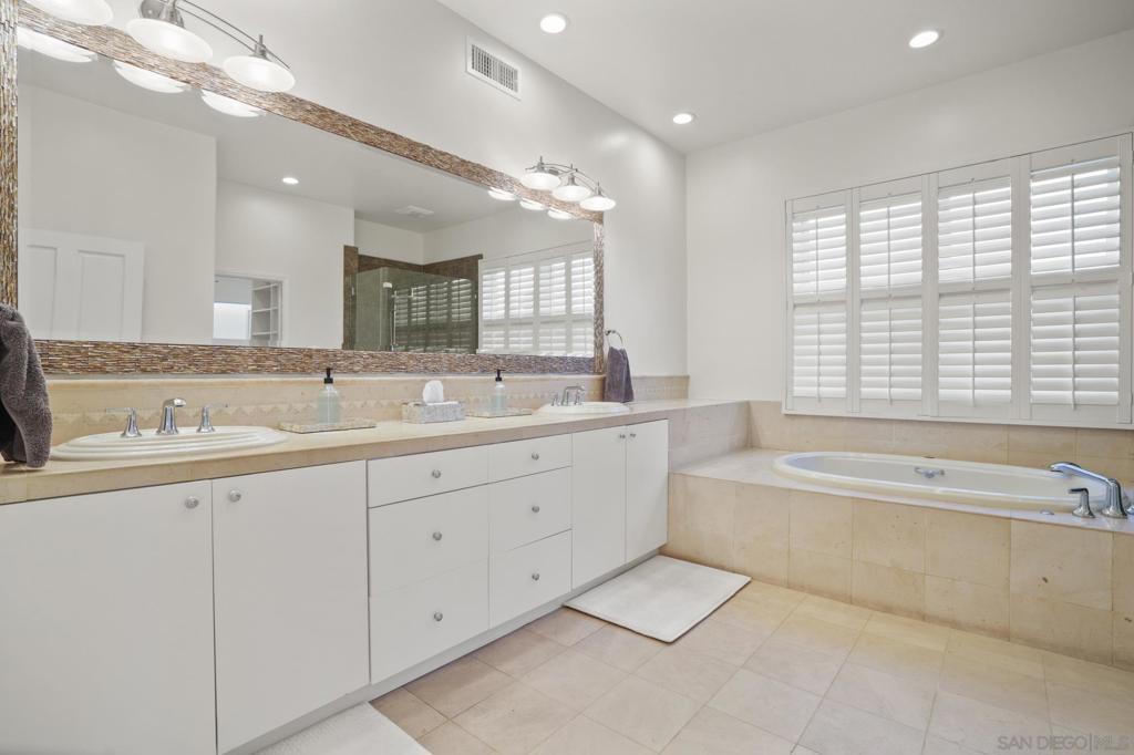 13601 Nogales Drive Property Photo 26