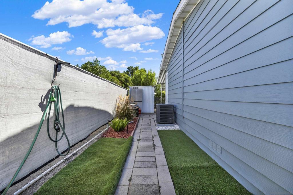 1212 H Street 2 Property Photo 9