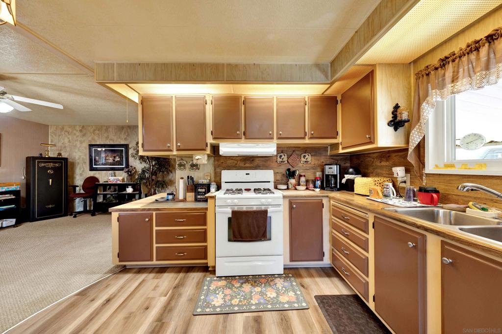 1212 H Street 2 Property Photo 20