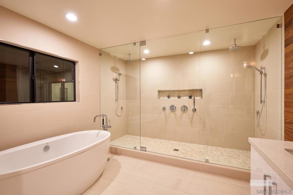 2641 Costebelle Property Photo 27
