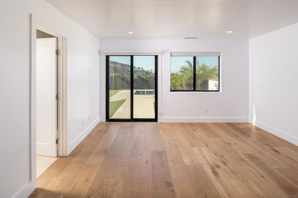 2641 Costebelle Property Photo 41