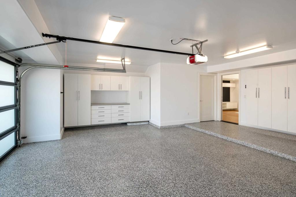 2641 Costebelle Property Photo 55