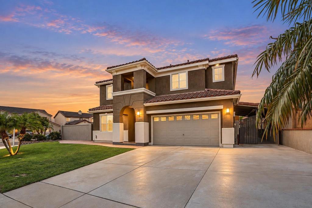 1500 Bradley Place Property Photo