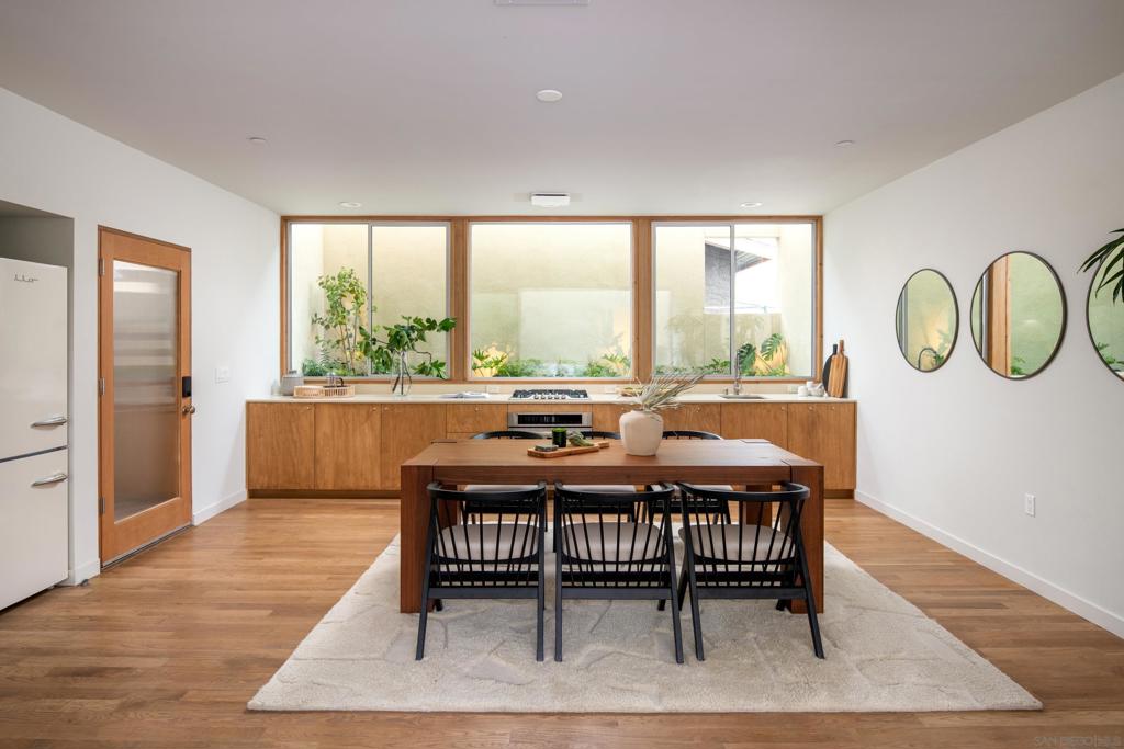 3760 66 Pershing Ave Property Photo 13