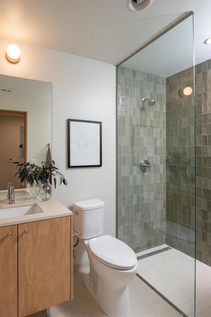 3760 66 Pershing Ave Property Photo 20