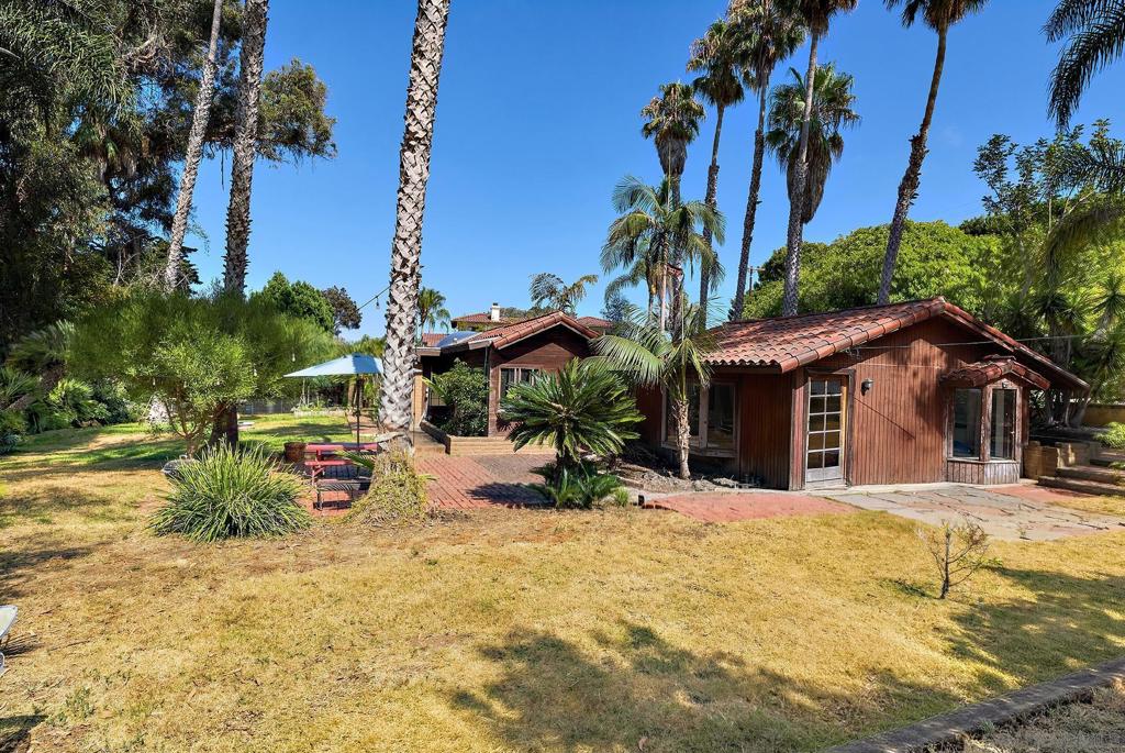 2081 Sheridan Property Photo 21