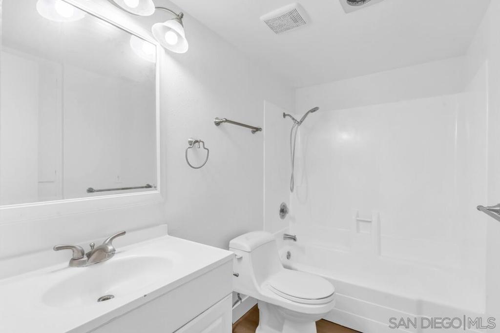 888 Cherrywood Way Unit 3 Property Photo 17