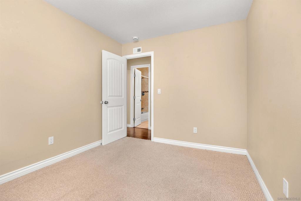 2421 S Barcelona Property Photo 17