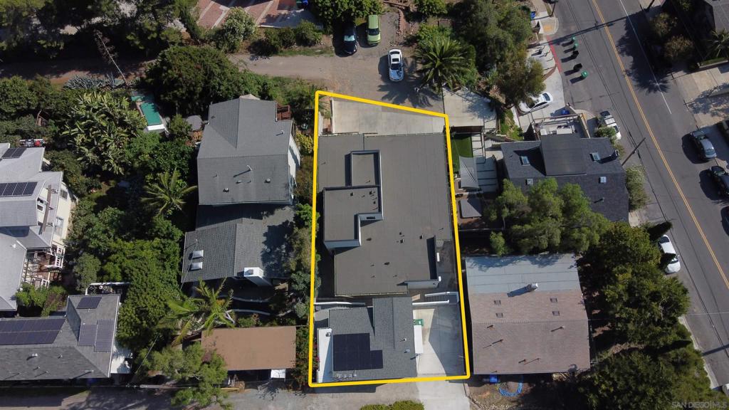 426 Sloane Ave Property Photo 20