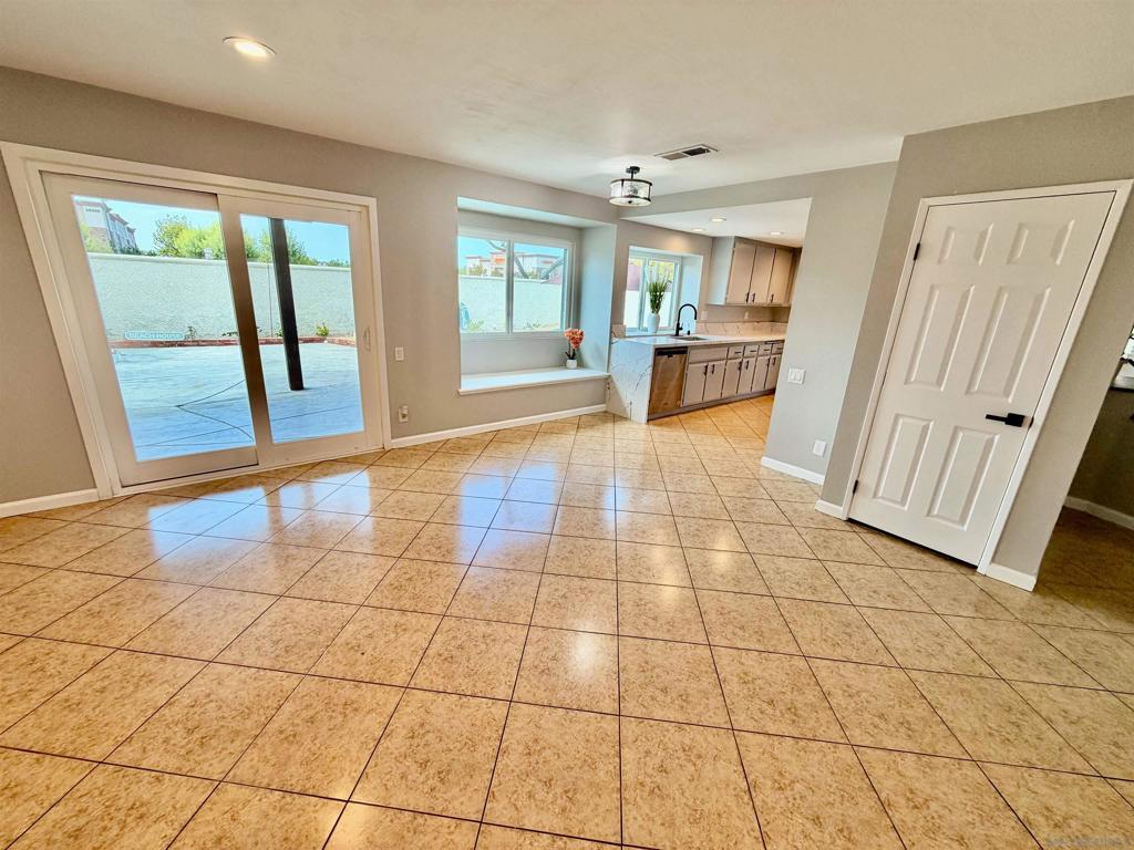 28955 Via Marsala Property Photo 12