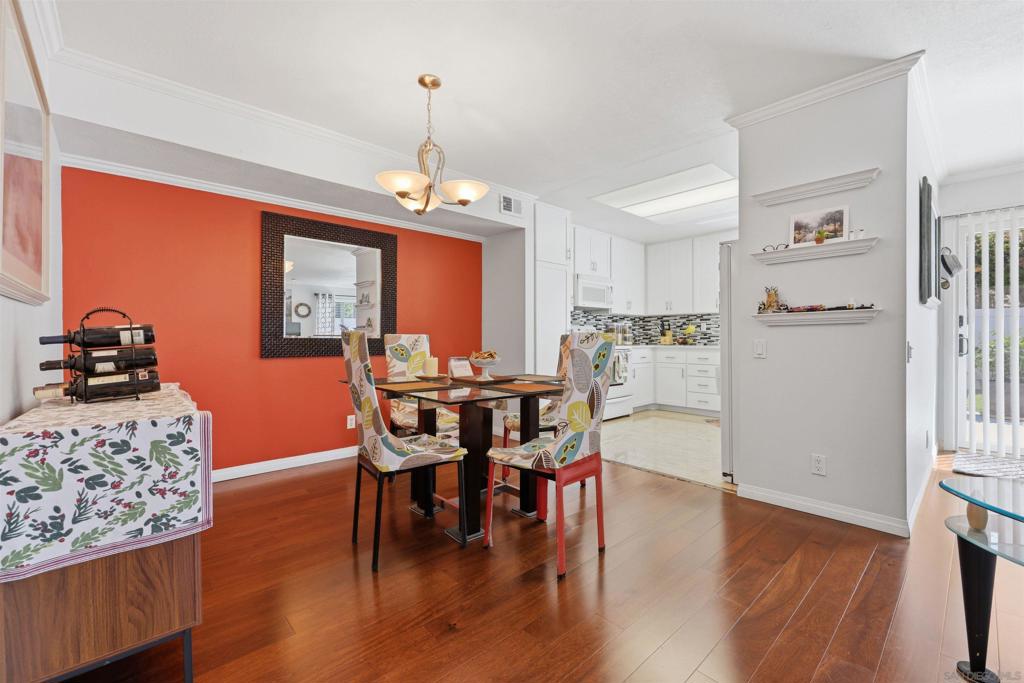 16037 Blazewood Way Property Photo 7