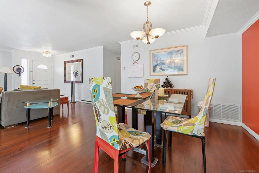 16037 Blazewood Way Property Photo 8