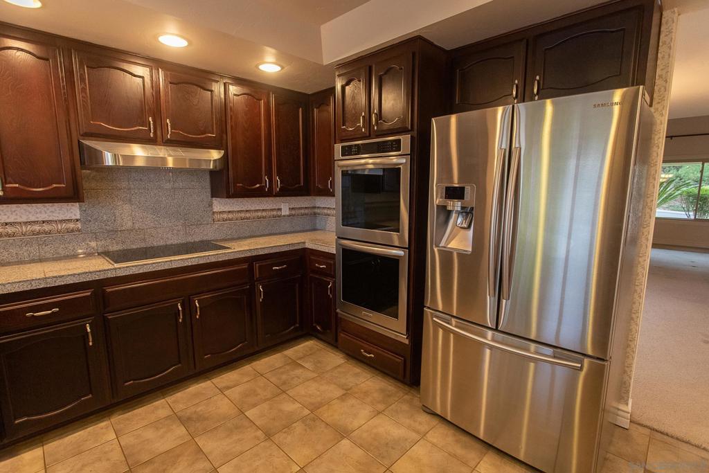 1157 Betts St. Property Photo 14