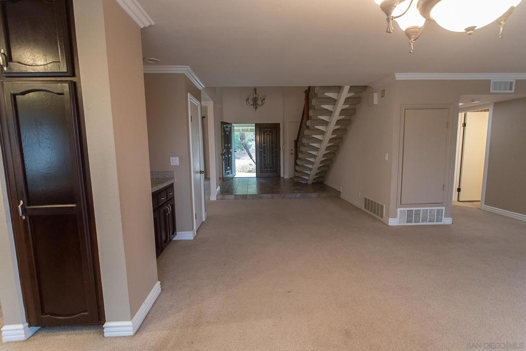 1157 Betts St. Property Photo 16