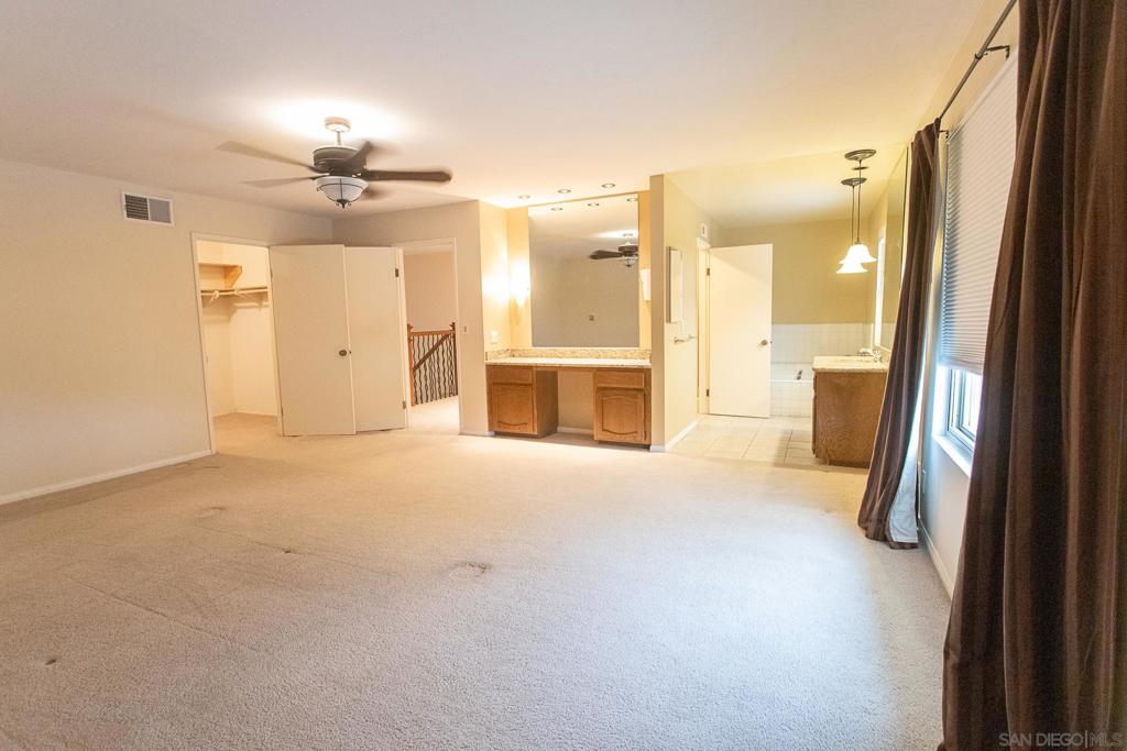 1157 Betts St. Property Photo 25