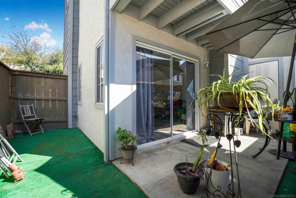8966 Arlingdale Way Property Photo 10