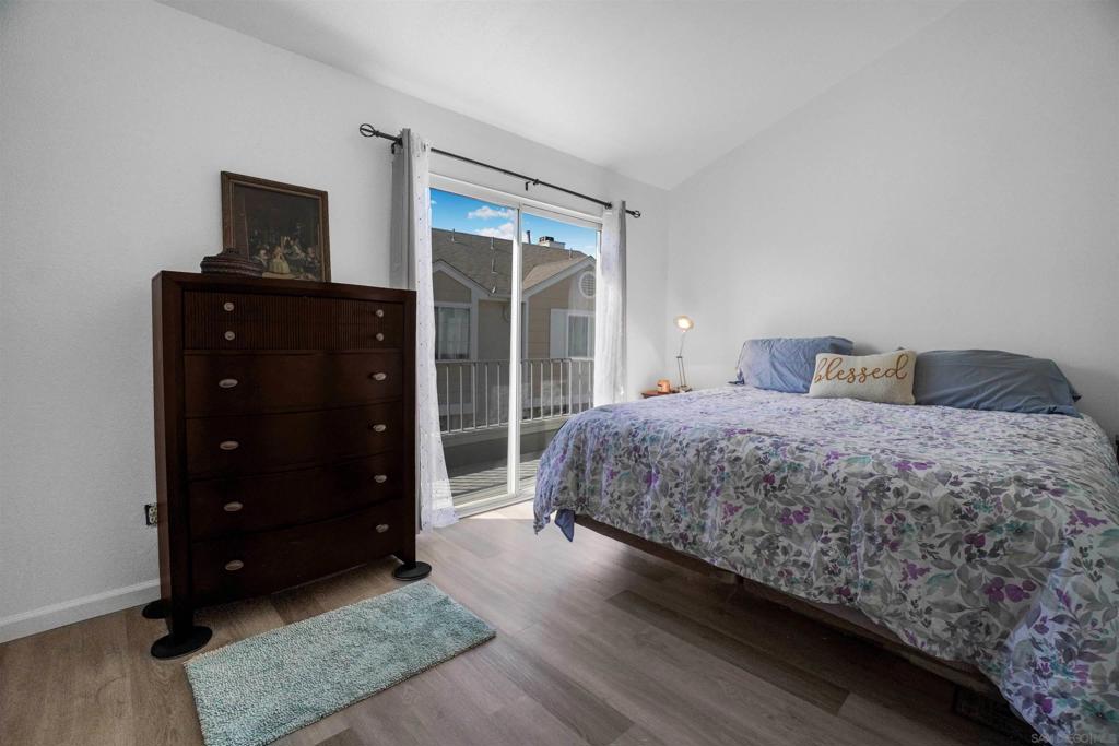 8966 Arlingdale Way Property Photo 15