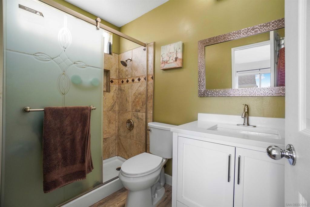 8966 Arlingdale Way Property Photo 17