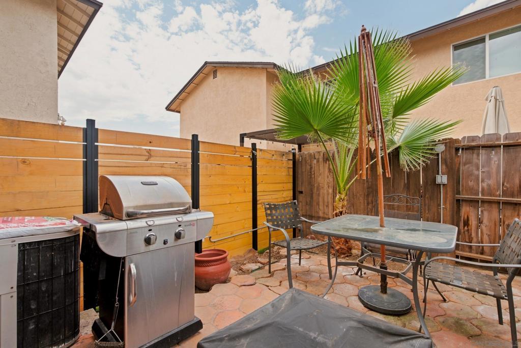 10345 Carefree Dr Property Photo 17