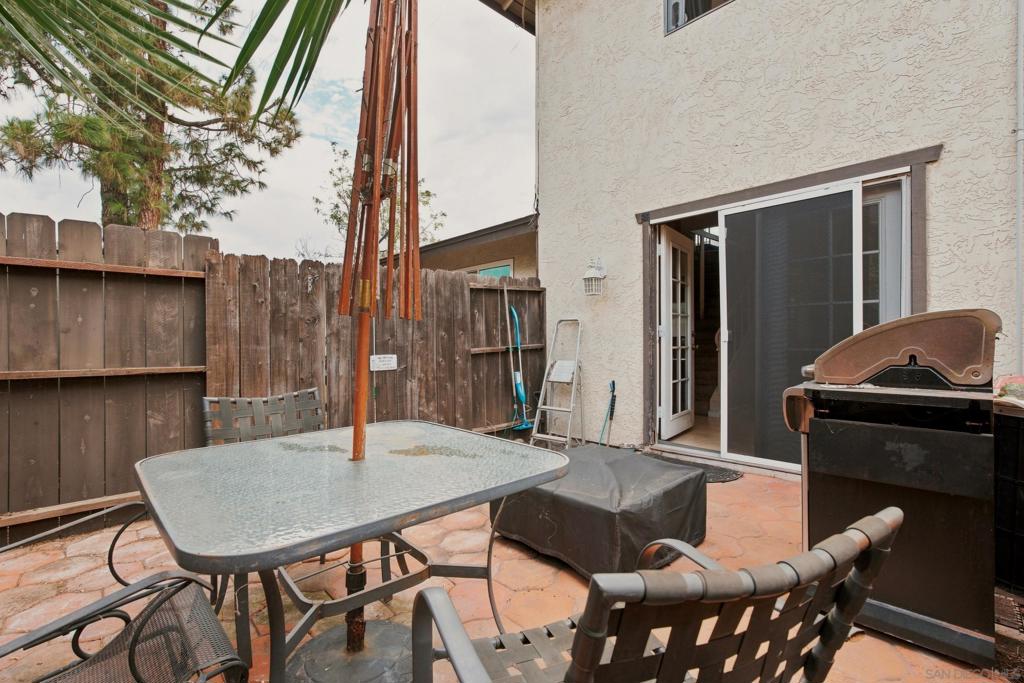 10345 Carefree Dr Property Photo 18