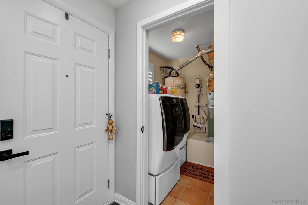 1352 Palomar Property Photo 20