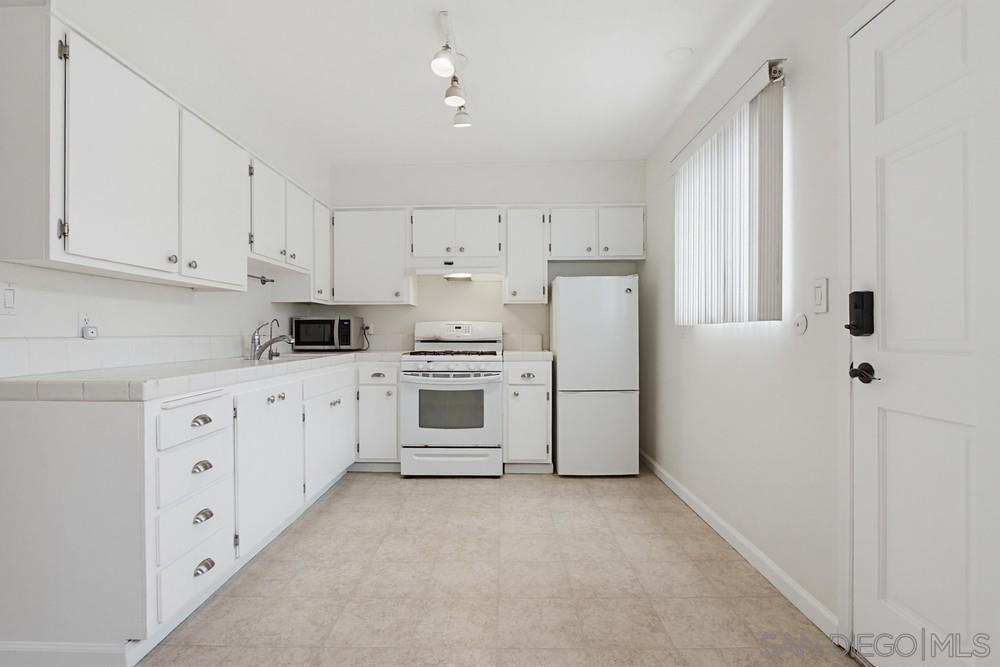 4885 Cole 34 Property Photo 2
